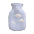 thumbnail image 1 of Bolsa de agua caliente en la nube Botella de agua caliente de felpa gruesa Calentador de manos Grande 500ML Calentador portátil lleno de agua para estudiantes Speravity JJ18577-03, 1 of 6