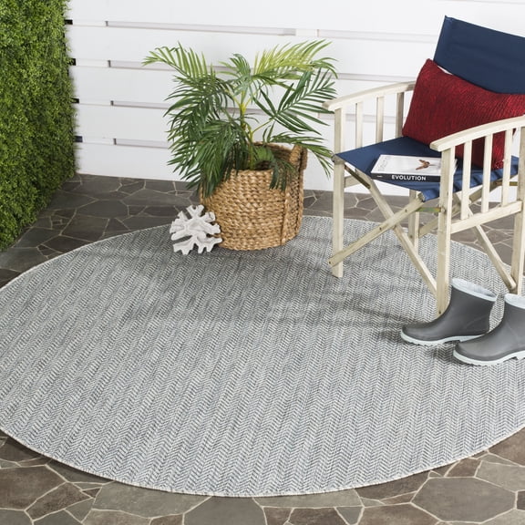 SAFAVIEH Courtyard Morven Chevron Stripes Indoor/Outdoor Area Rug, 5'3" x 5'3" Round, Grey/Navy