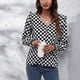 thumbnail image 4 of Camisa de mujer de fibra de poliéster con cuello en V y hombros descubiertos con botones de manga larga para viaje, 4 of 7