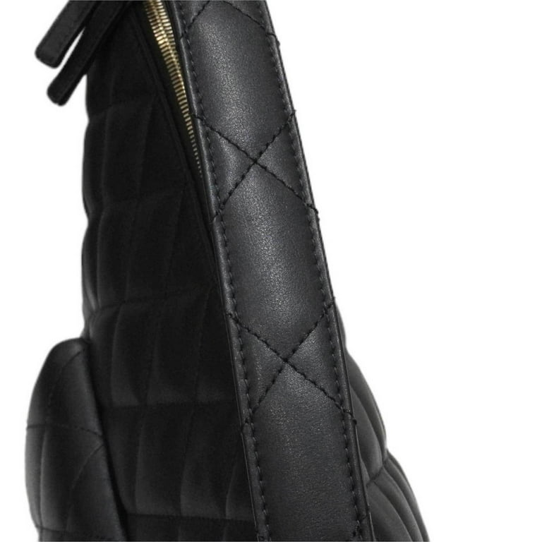 Pre-Owned CHANEL Maxi Hobo Bag AS4347B Shoulder Black (SG Hardware