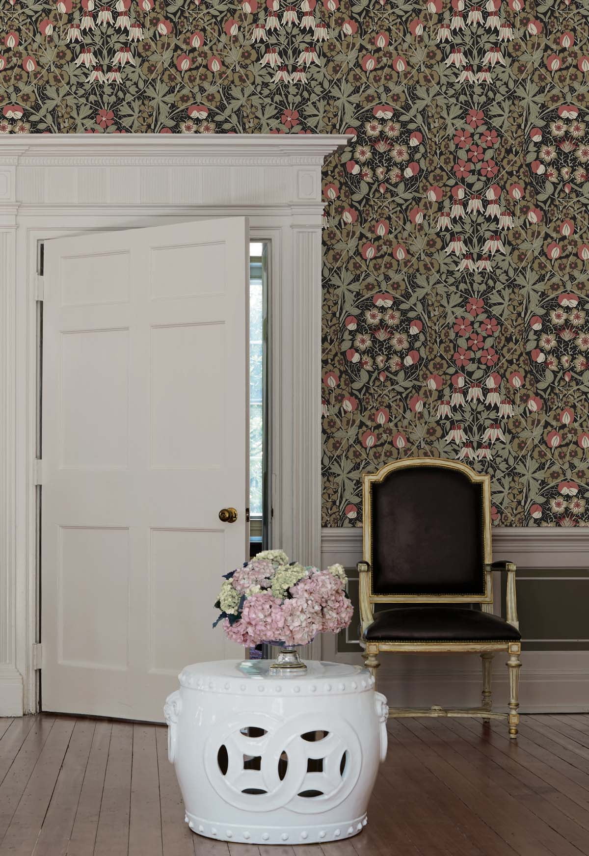 NextWall Ebony & Red Clay Tulip Garden Peel and Stick Wallpaper