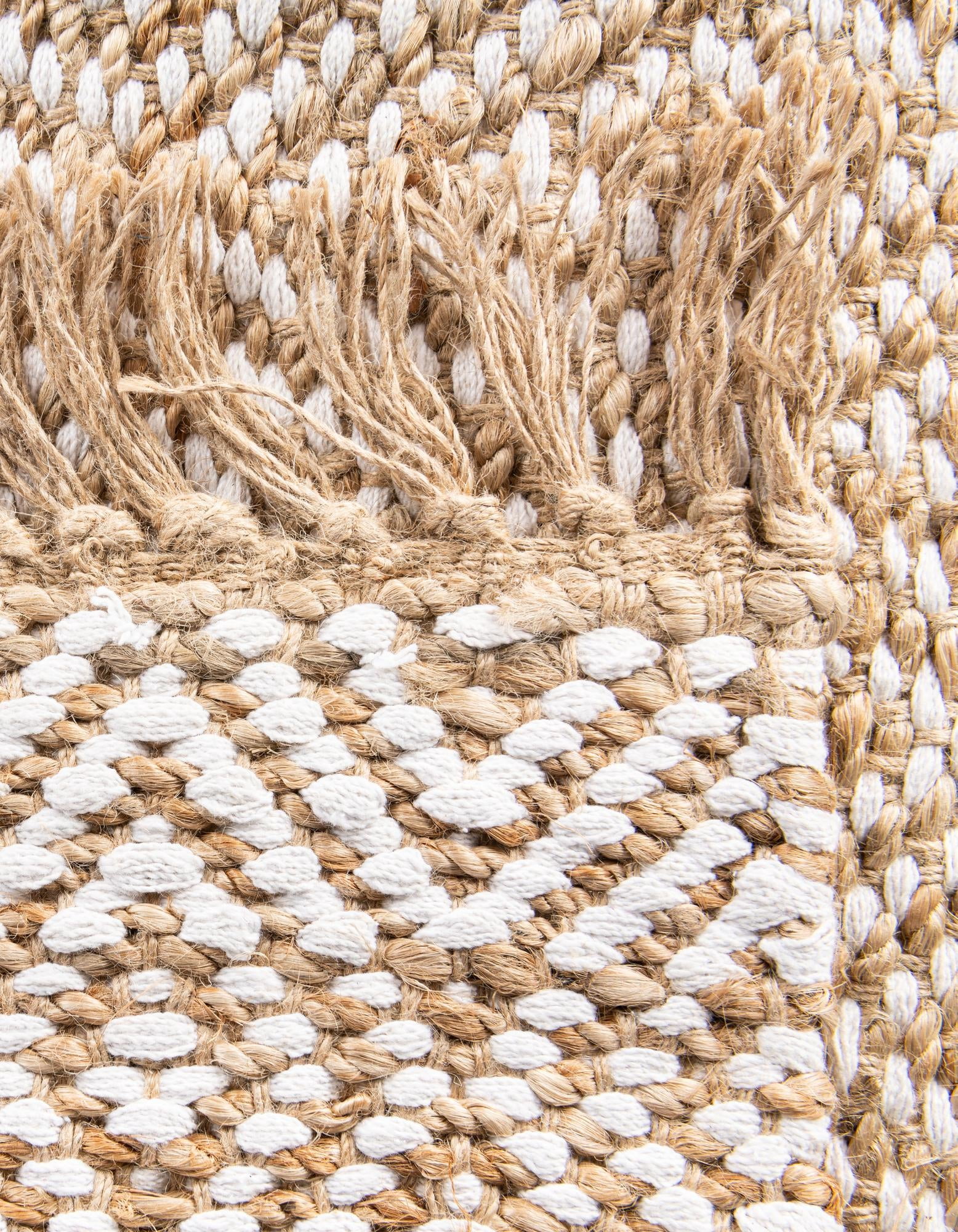 Unique Loom Braided Jute Collection Area Rug - Assam (5' 1" x 8' Rectangle Natural/Ivory)