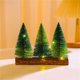 thumbnail image 1 of Mini árbol de Navidad de 3 tamaños | Adorno de escritorio de cedro verde con nieve | 5,5 cm, 16 cm, 20 cm para decoración navideña, manualidades y regalos | Incluye cuerda decorativa, 1 of 2