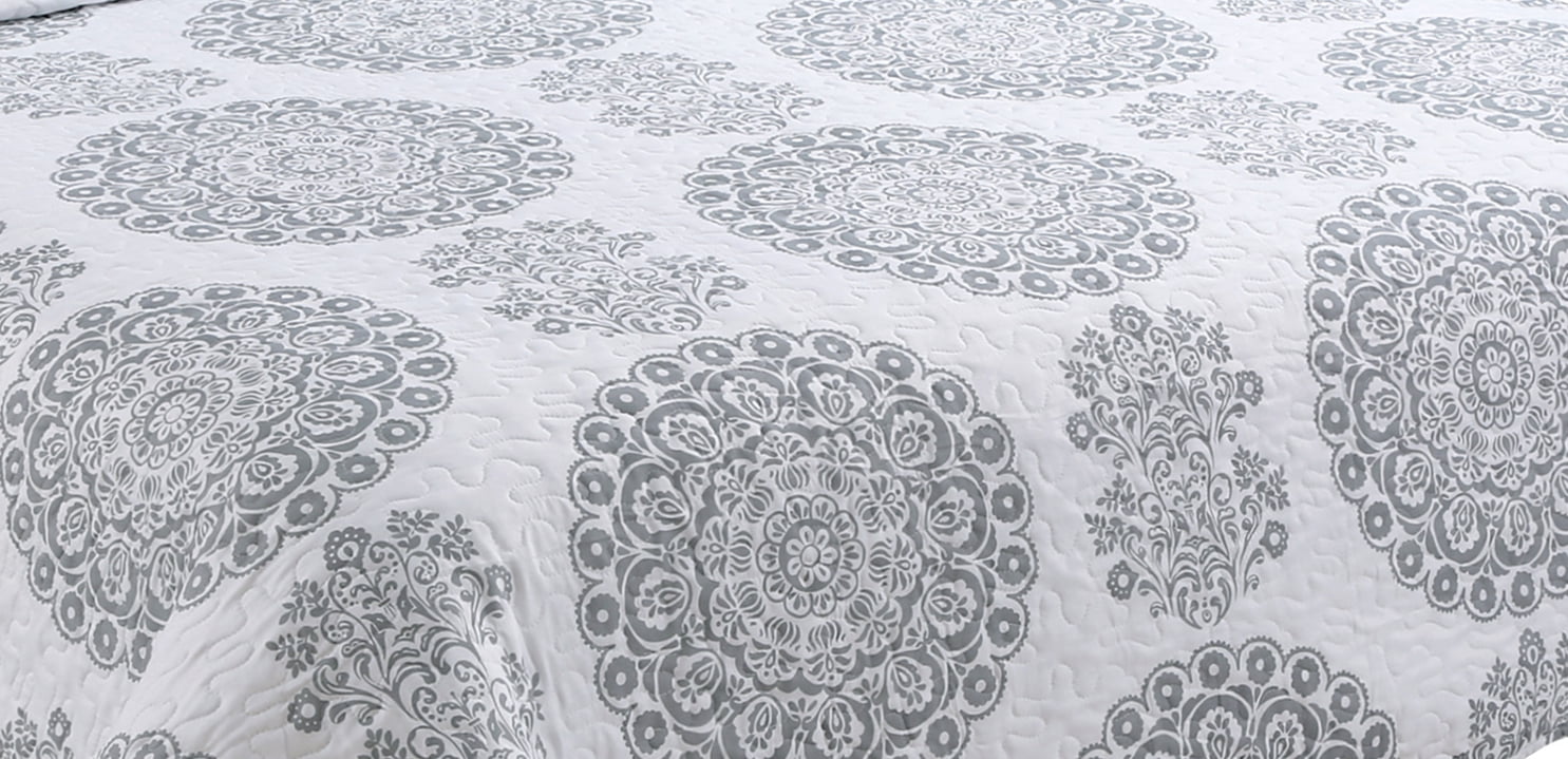 Marina Decoration Couvre-lit imprimé riche, couvre-lit ultra doux, parure de lit d'été avec taie d'oreiller matelassée, motif mandala floral gris