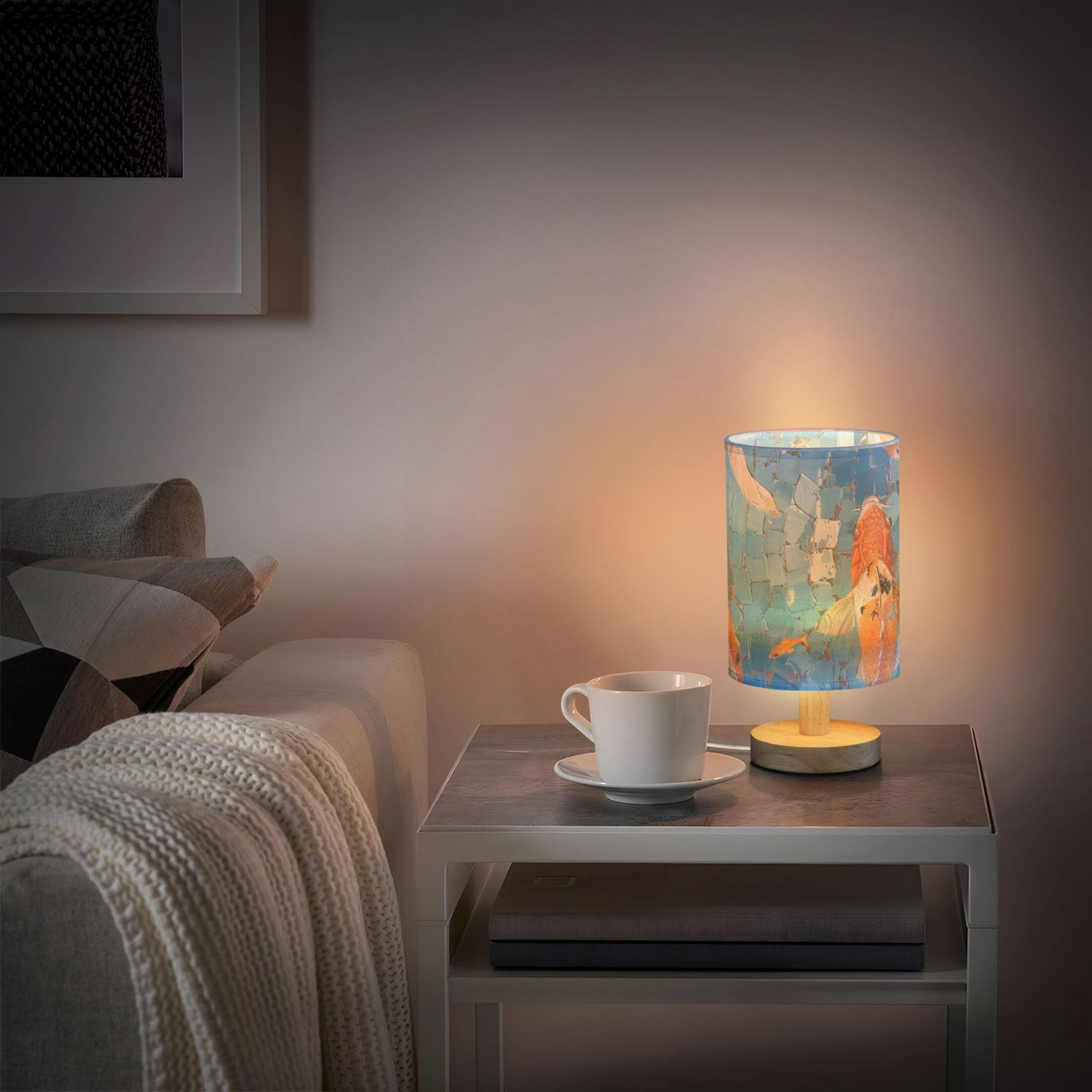Fish in The Pool Oil Painting Table Lamp with USB Port LED Warm Light Lamp Night Light Home Decor