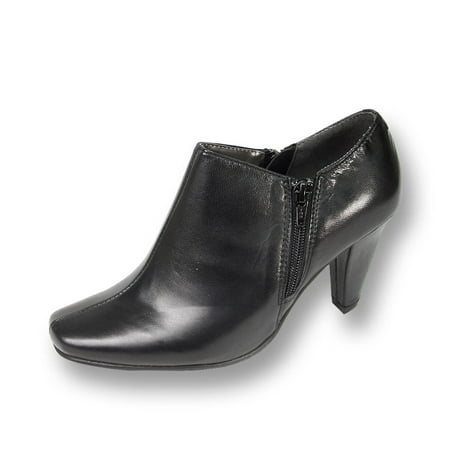 

PEERAGE Kacey Women s Wide Width Leather Dress Heeled Booties