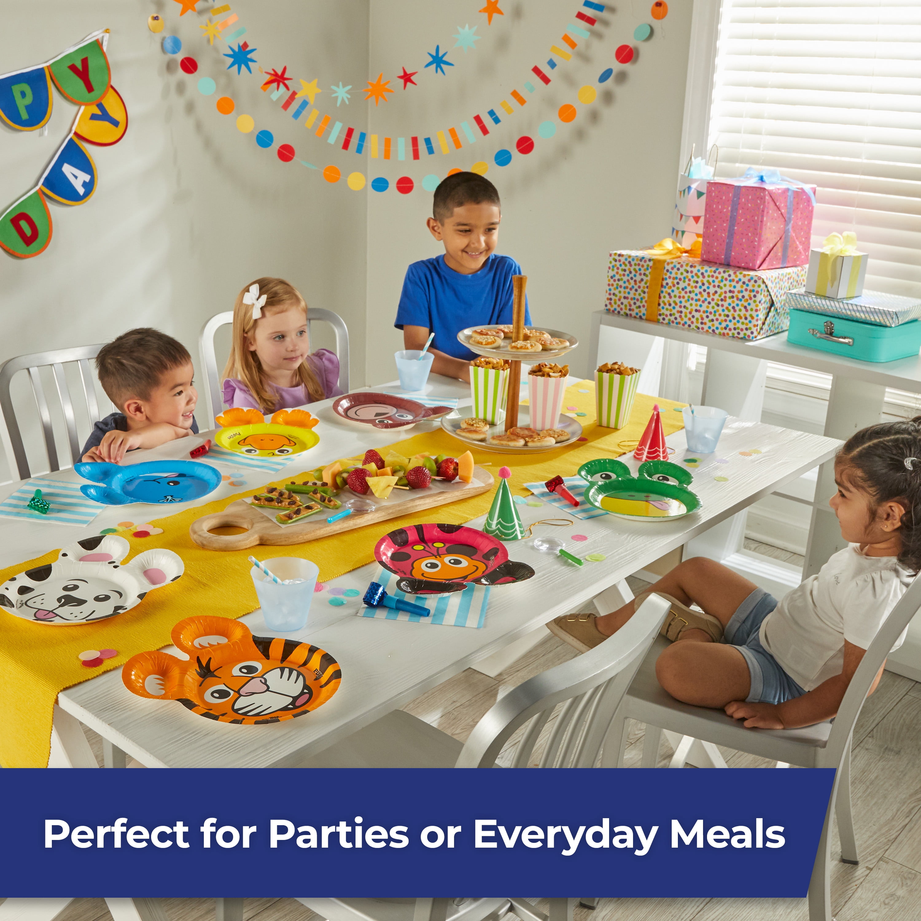 Zoo Pals 8” Paper Plate and 10 oz Plastic Cup (15 plates, 25 cups)