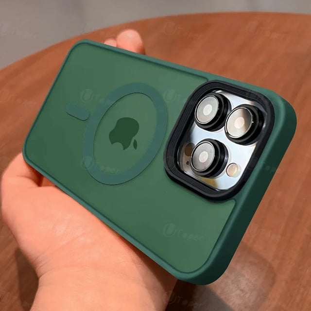 2024 New Frosted Matte Magnetic Phone Case For iPhone 16 Plus 15 14 13 12 11 Pro Max Translucent Shockproof Armor Bumper Cover green For iPhone 12Pro 12