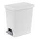 thumbnail image 2 of Bote de Basura Sterilite StepOn Rectangular 10L con Forro, 2 of 8