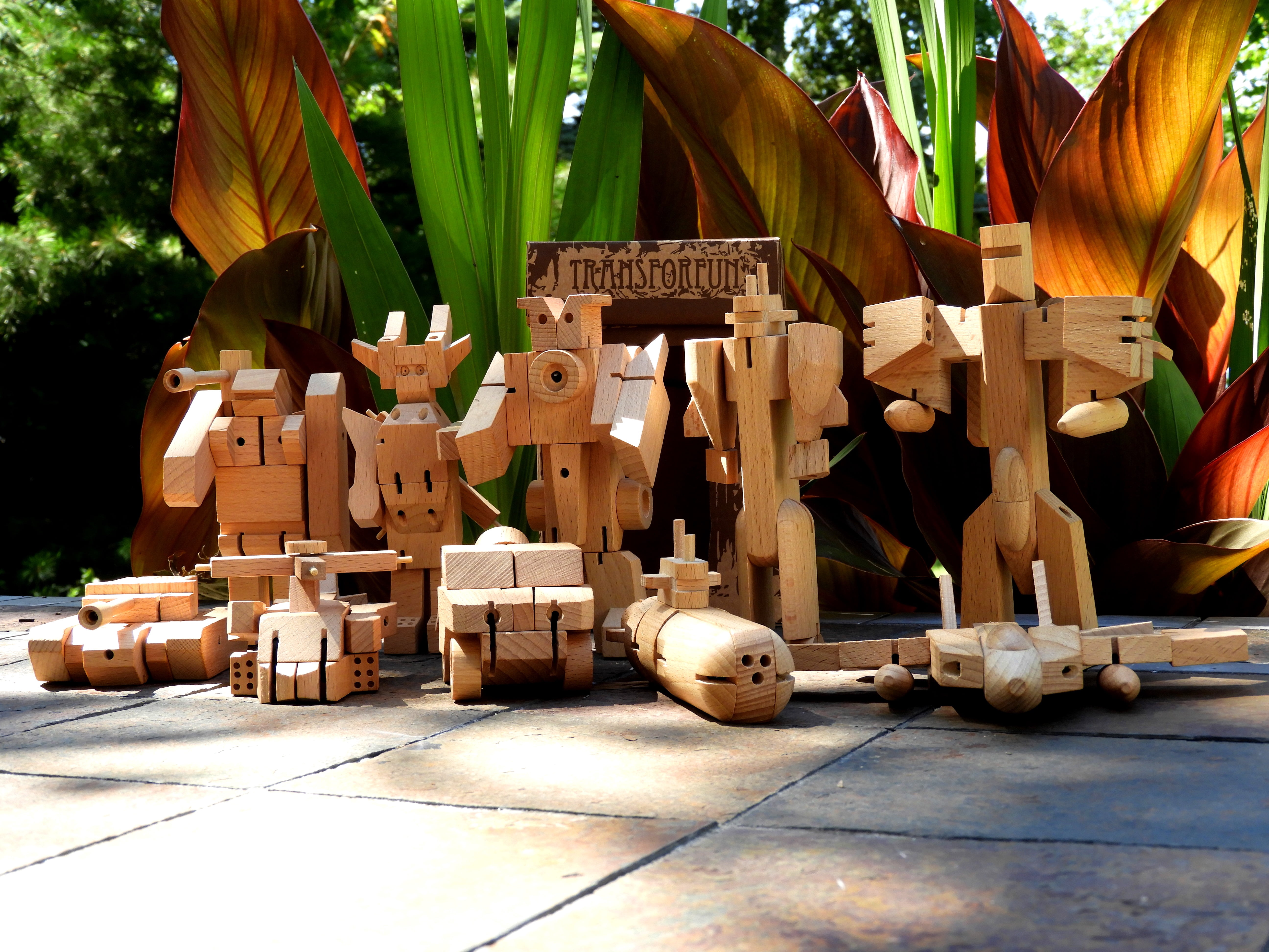 WooBots - Wooden Robot Transforms into a Tank