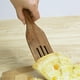 thumbnail image 3 of Belleza natural: juego de espátulas de madera, utensilios de cocina antirayaduras, perfectos para sartenes antiadherentes, fabricados con estructura de madera orgánica, 5 piezas, 3 of 5