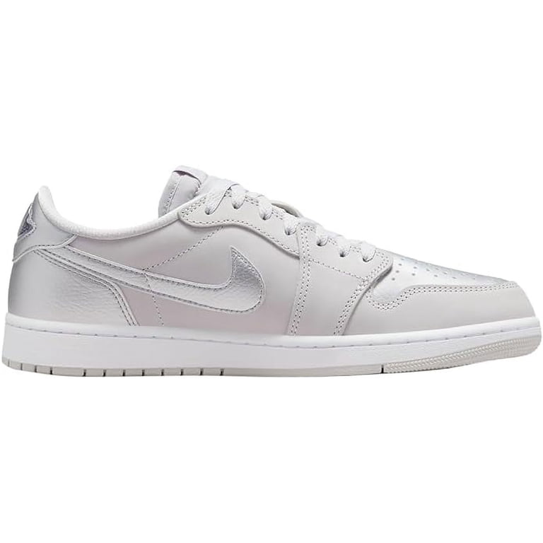 Air Jordan 1 Retro Low OG Metallic Silver CZ0790 002 Size 8 Grey Low Top Sneaker CZ0790-002 Nike Air Jordan 1 Retro Low OG Metallic Silver no  main image 2