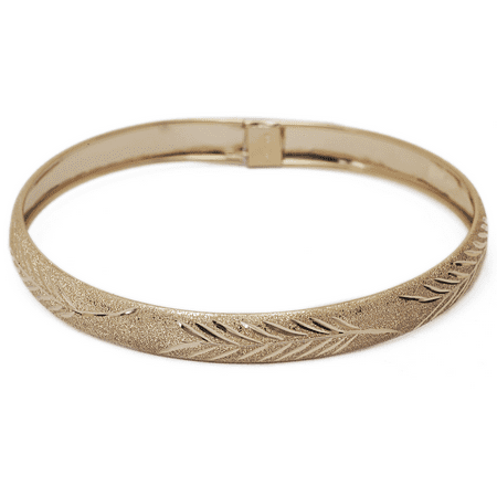 Floreo 10k Yellow Gold bangle bracelet Flexible Round with Diamond Cut Design (0.3”)