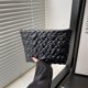 thumbnail image 2 of Bolsa de cosméticos acolchada japonesa y coreana, monedero para lápiz labial, bolso de mano portátil, linda bolsa de almacenamiento para lavado, 2025, 2 of 5