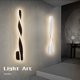 thumbnail image 3 of leyfeng Lámpara de pared moderna con forma de espiral, decoración de interiores, lámpara de espejo LED de metal, 1350LM, adecuada para vivir, 3 of 8