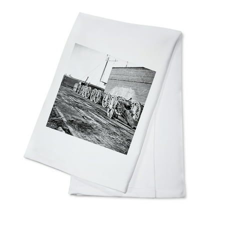 Richmond, VA - Confederate Artillery Civil War Photograph (100% Cotton Kitchen