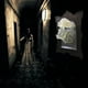 thumbnail image 3 of Estatua de espejo fantasma brillante, fantasma luminoso en espejo, escultura de pared de terror 3D, decoración de Halloween, escultura de fantasma que emerge de un espejo antiguo de resina fundida (B), 3 of 5