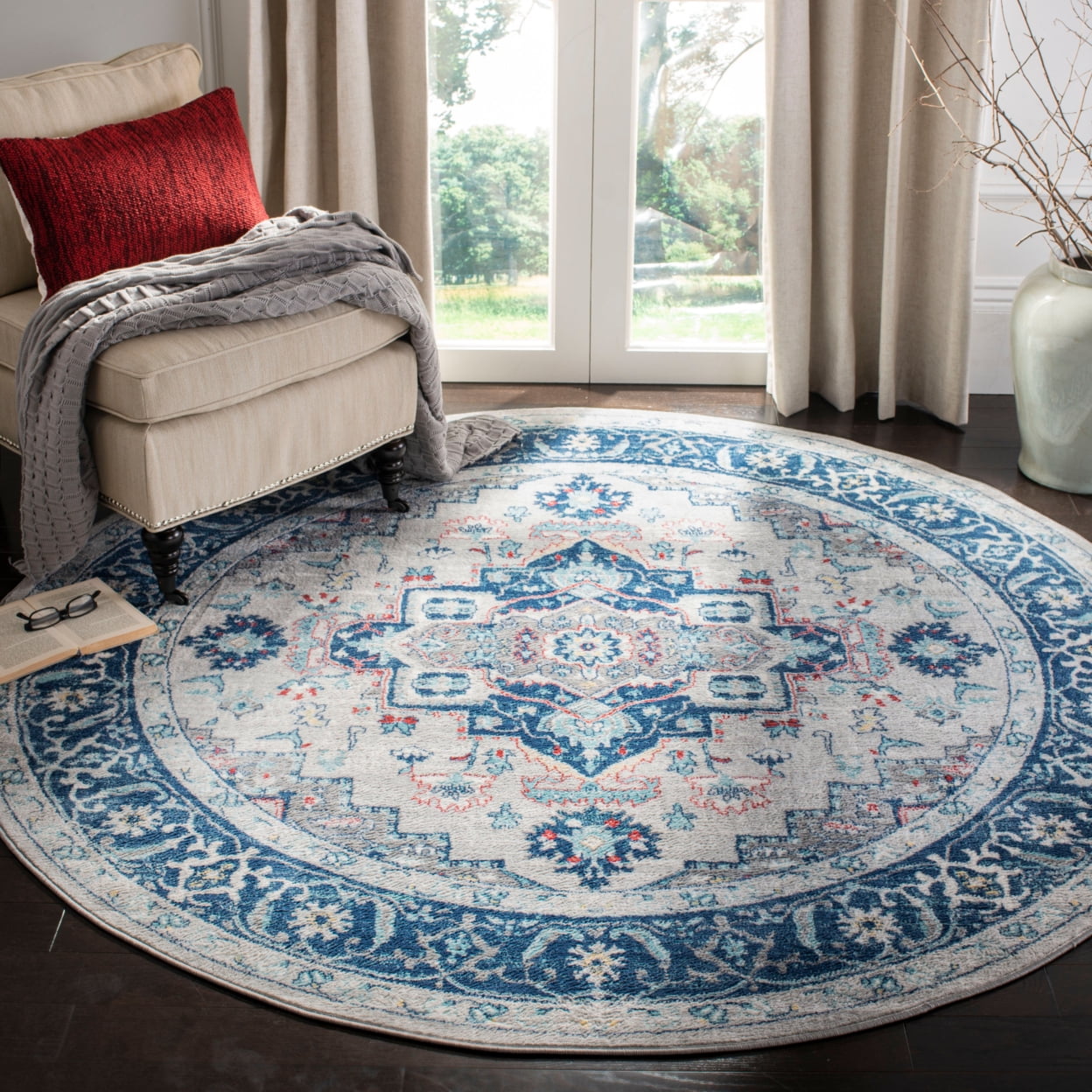 SAFAVIEH Brentwood Nanette Floral Bordered Area Rug, 6'7" x 6'7" Round, Light Grey/Blue