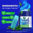 thumbnail image 3 of Vick VapoRub alivia rápido la congestión nasal para respirar mejor 100g, 3 of 5