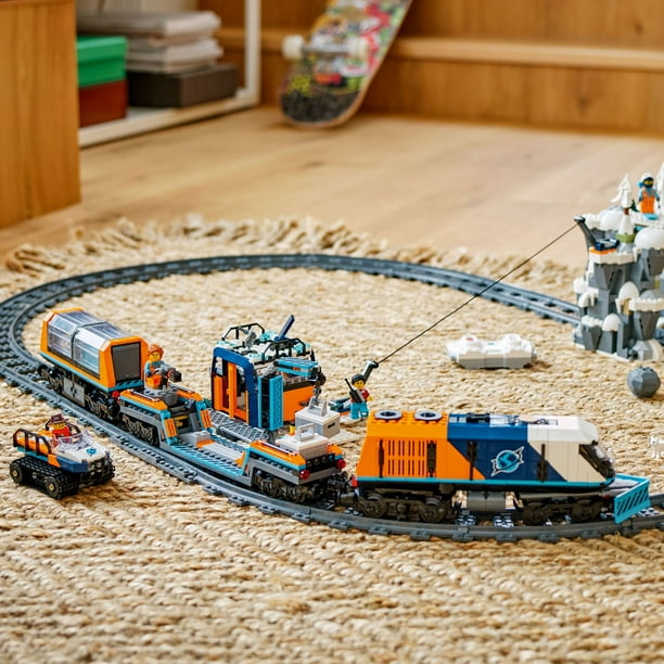 LEGO City Explorers' Arctic Polar Express Train Set - Building