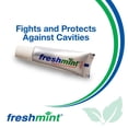 thumbnail image 3 of Pasta de dientes Freshmint anticaries con flúor, 17 ml, tamaño de viaje x144, 3 of 7