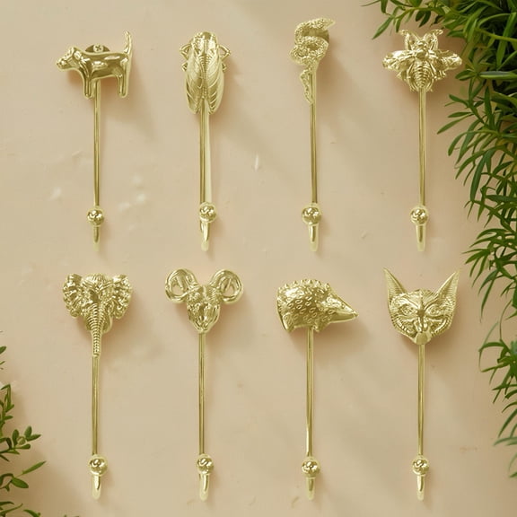 Golden animal head wall hook set -8 pcs resin hangers, suitable for entrances and bathrooms, for home storage.