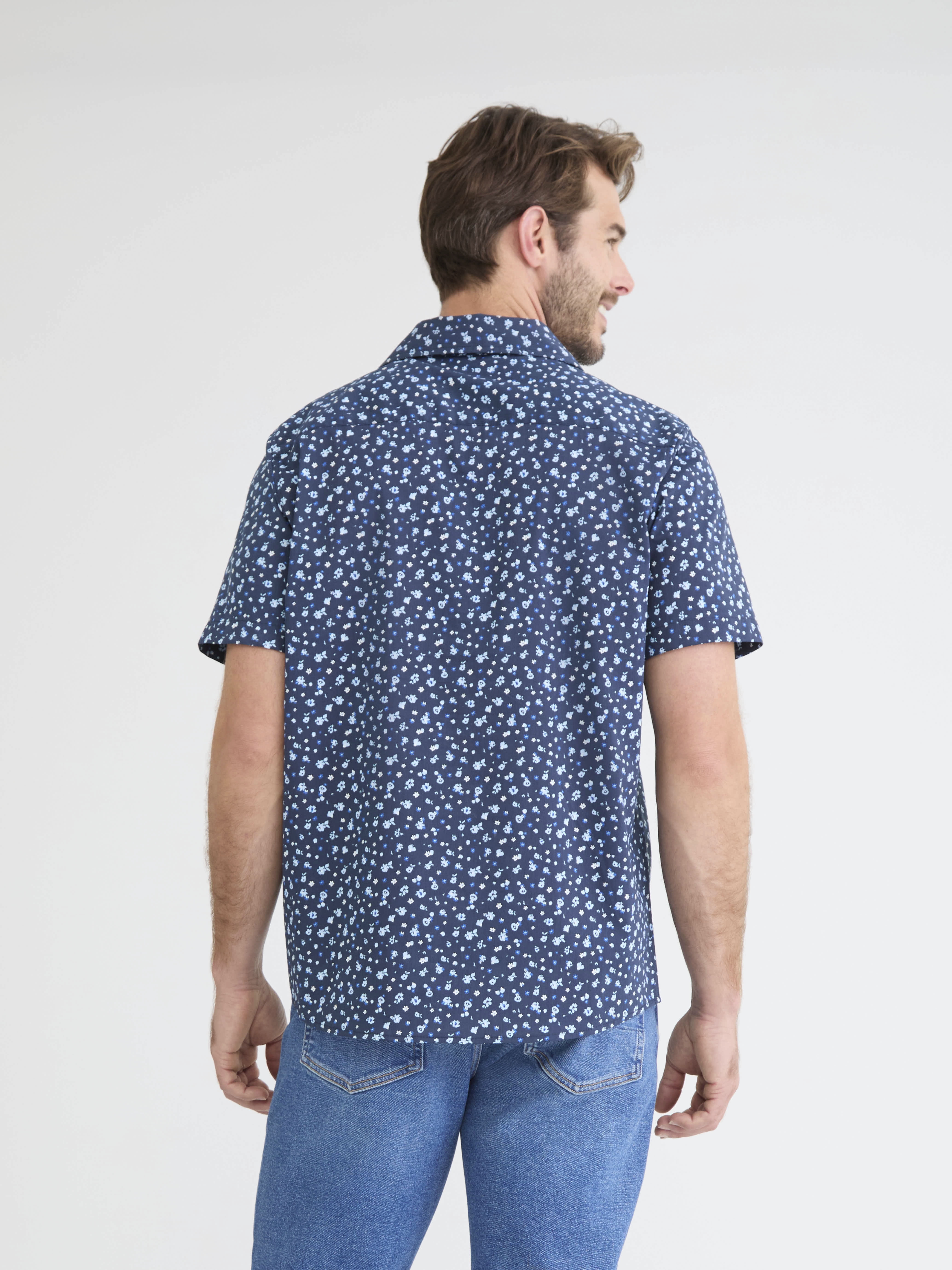 George Men's and Big Men's Button Up Commuter Shirt with Short Sleeves, Sizes S-3XL