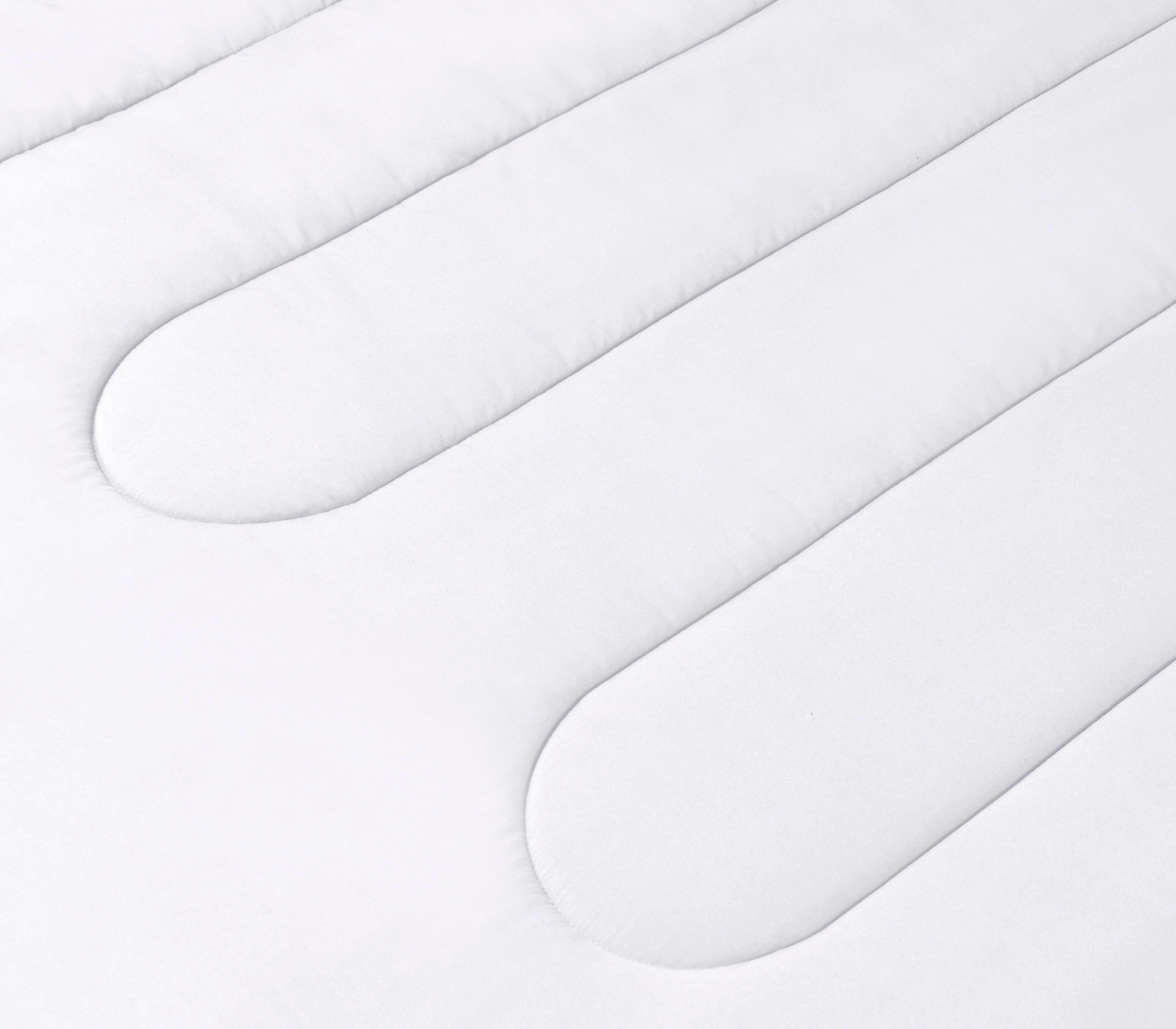 Swift Home Luxury 6 Piece Bed in a Bag, Comforter Set, All Season Complete Bedding Set, Twin/ Twin XL, White