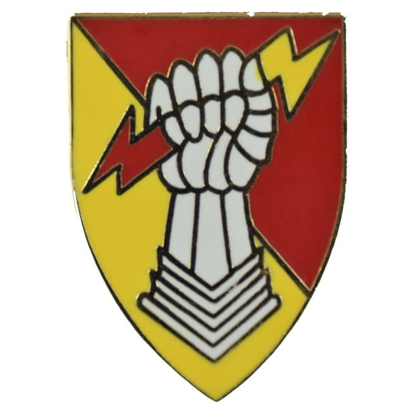 38TH ARTILLERY HAT PIN