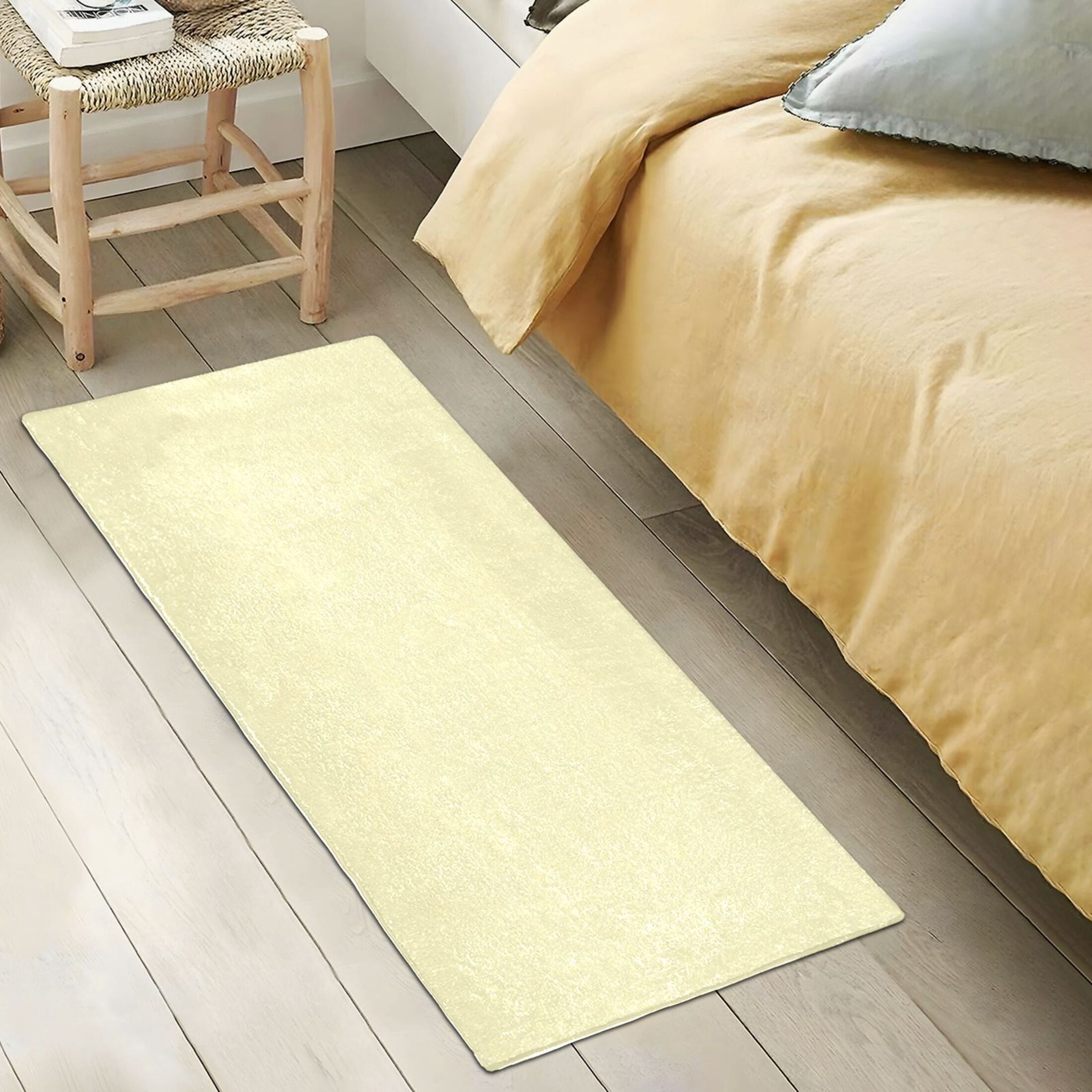 Pale Yellow Bath Mat 39x20 Non-Slip Bathroom Rugs Absorbent Soft Plush Quick Dry for Tub Shower Kitchen Home Decor