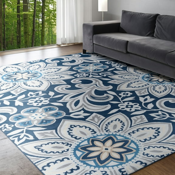 Madison Transitional 5' x 7' Navy and Cream Polypropylene Indoor Area Rug