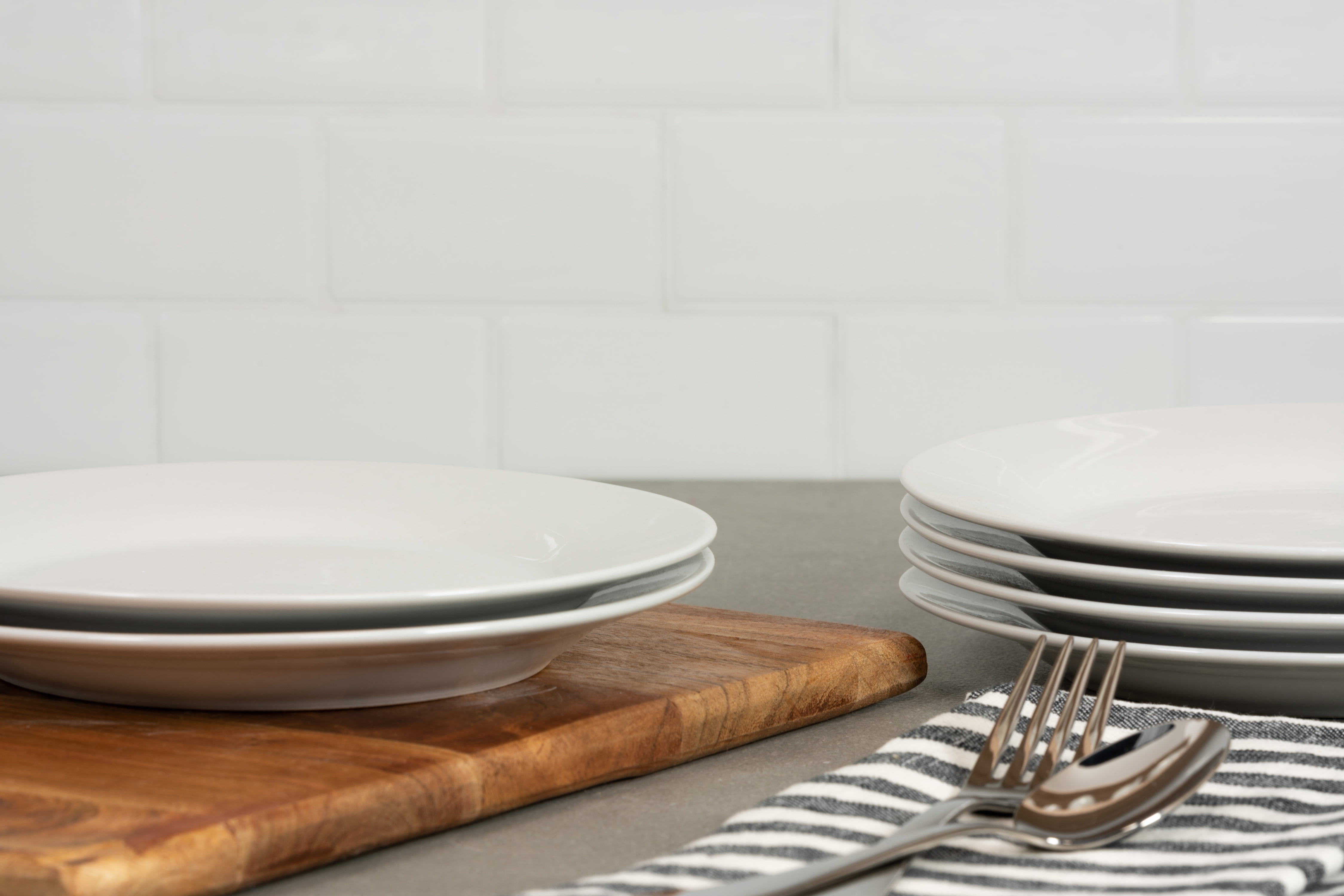 10 Strawberry Street Simply White 7.5" Round Ceramic Salad Plate, Set of 6