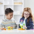 thumbnail image 3 of Set de Peluquería Play-Doh Buzz 'n Cut con Accesorios, 3 of 7