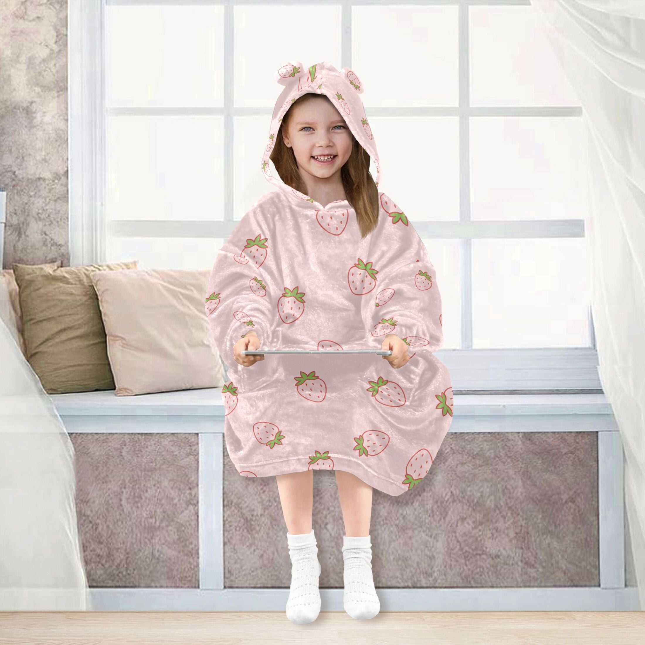 joogoo Wearable Blanket Hoodie Cute Strawberry Pink for Flannel Sherpa Pocket 3-14 YR L