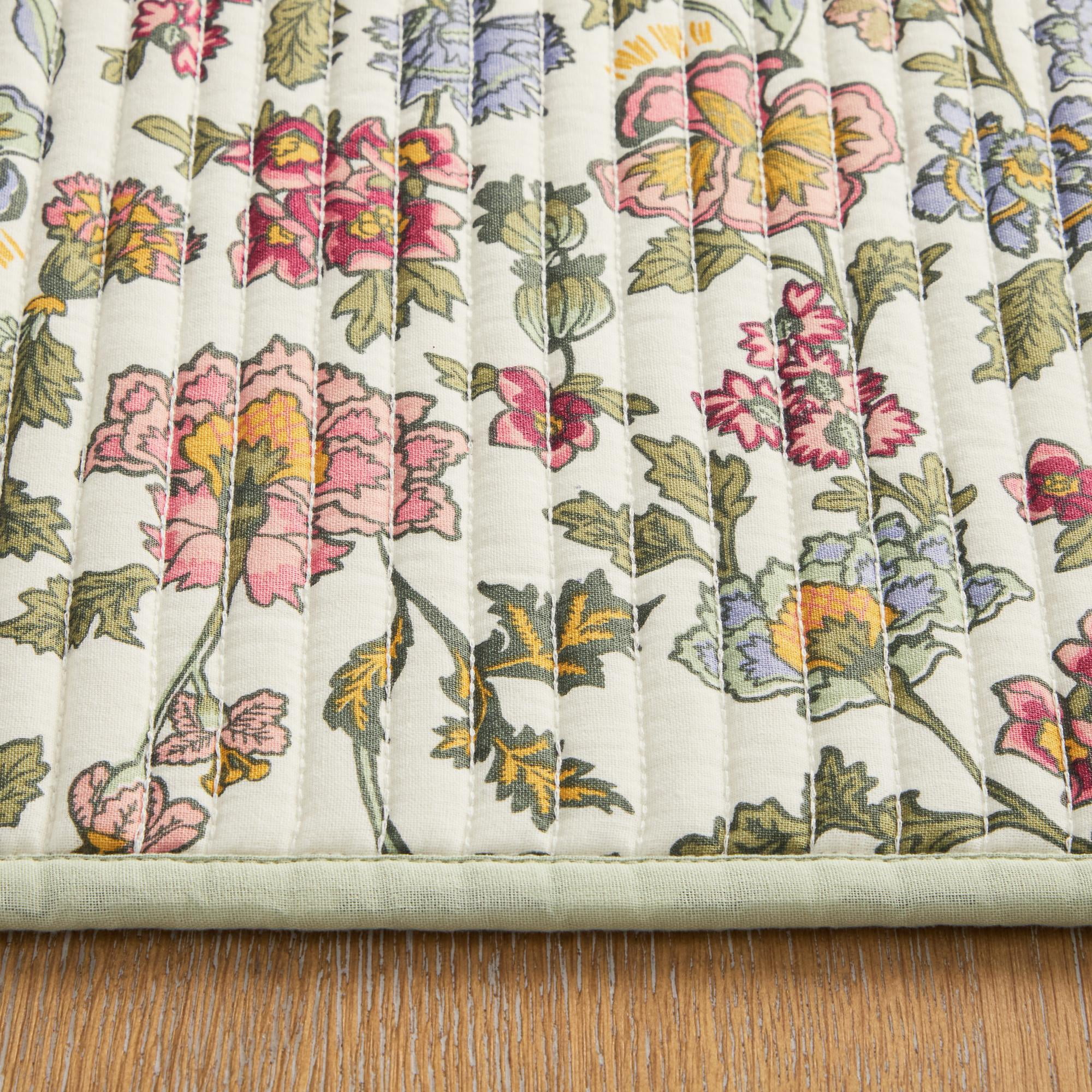 Beautiful Wildflower Quilted Print Fabric Placemat by Drew Barrymore, Multiple, 20"W x 14"