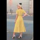 thumbnail image 3 of Vestido Plisado con Cuello en V y Mangas Abullonadas, Larga, Amarillo, Talla XXL, 3 of 4