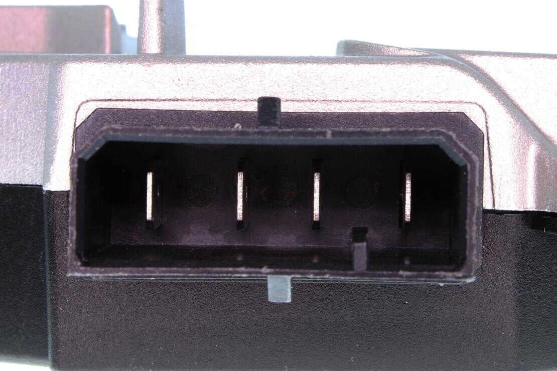 VEMO V40-79-0002-1 Regulator, interior blower