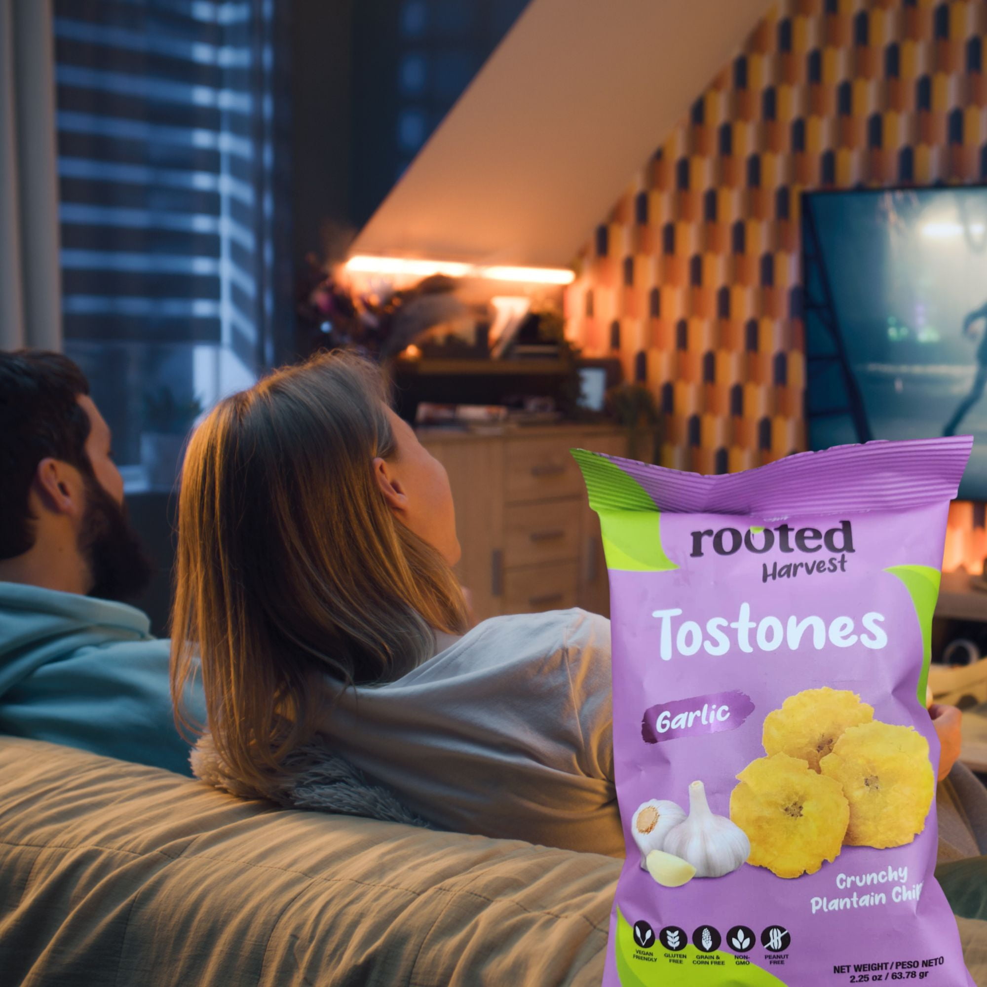 Rooted Harvest Tostones Garlic Crunchy Plantain Chips 2.25 Oz 3 Pack, Vegan Friendly Gluten Free Non-GMO Snacks, School Lunchbox Picnic On the Go Snacking Party w/ Snoep in Beperkte Oplage