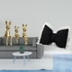 thumbnail image 2 of Escultura de conejitos con cojines de lazo, ideal como centro de mesa para escritorio o mesa de oficina moderna y decoración acogedora, 2 of 8