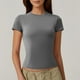 thumbnail image 2 of Tops de manga corta para salir para mujer - Corte ajustado muy elástico, tejido como una segunda piel, fibras sostenibles, silueta favorecedora para fiestas y clubes de playa, 2 of 5