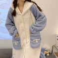 thumbnail image 4 of Chaqueta de béisbol a rayas con bordado de mariposa para hombres y mujeres, abrigos con cremallera de terciopelo gris de moda informal, etiqueta 1:1, suelta con etiqueta, 4 of 5