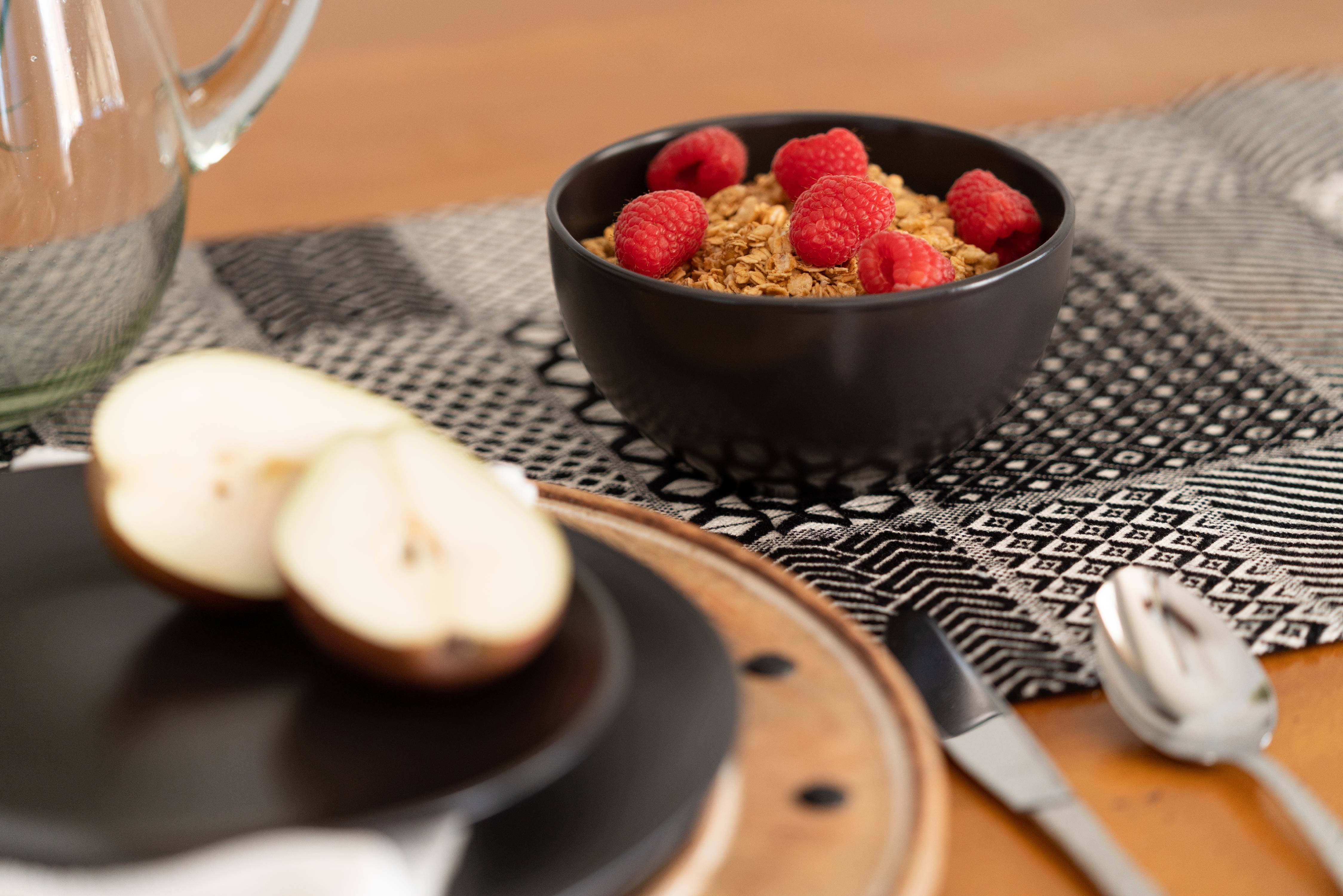 Black 5.5//16 Oz Cereal Bowl Set of 6 10 Strawberry Street Wazee Matte