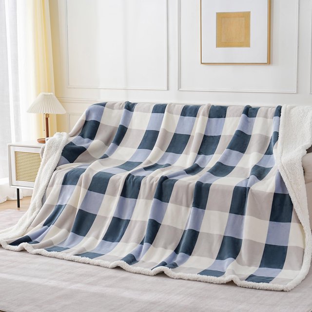 Manta PU MEI Sherpa reversible de franela tamaño king