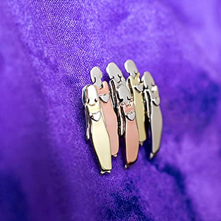 Sister brooch 2024