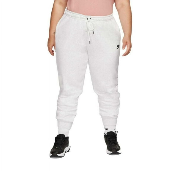 Nike Women's Plus Size Essential Fleece Pant Size 3XL