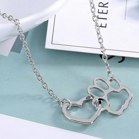 Jewelry Gifts for Her Feledorashia Necklaces for Women Valentine's Day Gifts Ladies Animal Paw Peach Heart Pendant Necklace Jewelry Gift Clearance