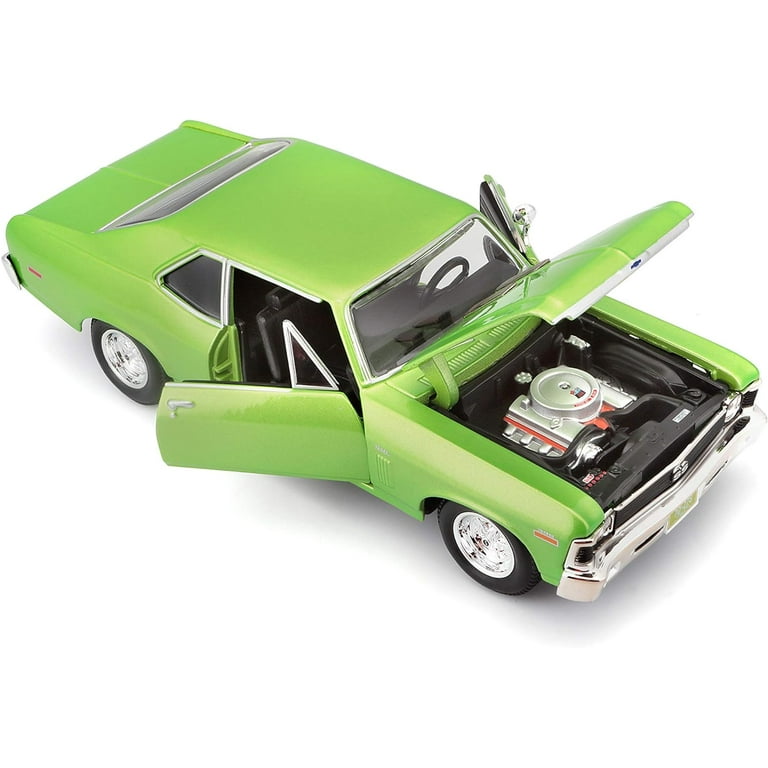 Maisto Diecast Toy: 1:24 1970 Chevrolet Nova SS Special