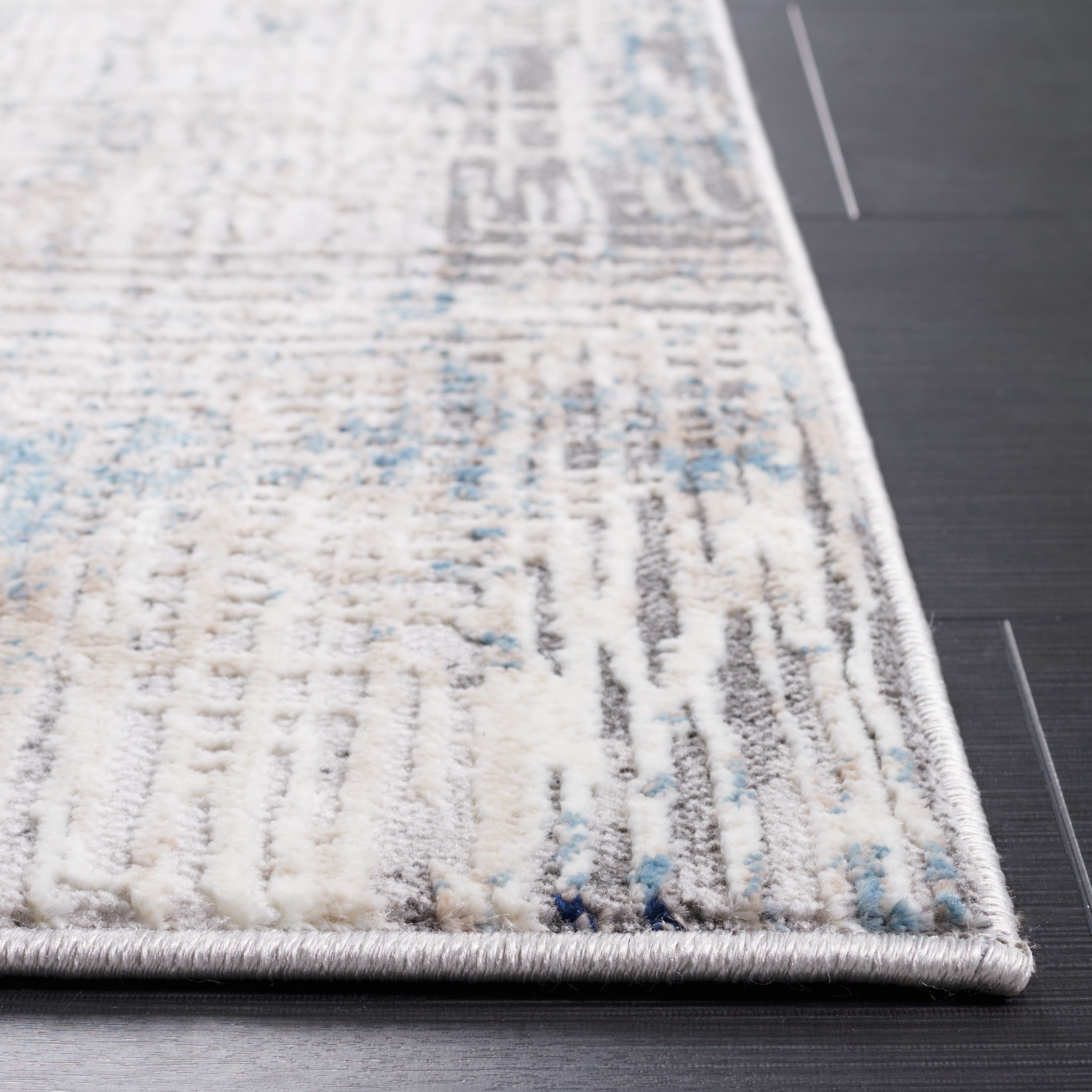 SAFAVIEH Vogue Martha Abstract Area Rug, Blue/Gray, 5'3" x 7'6"