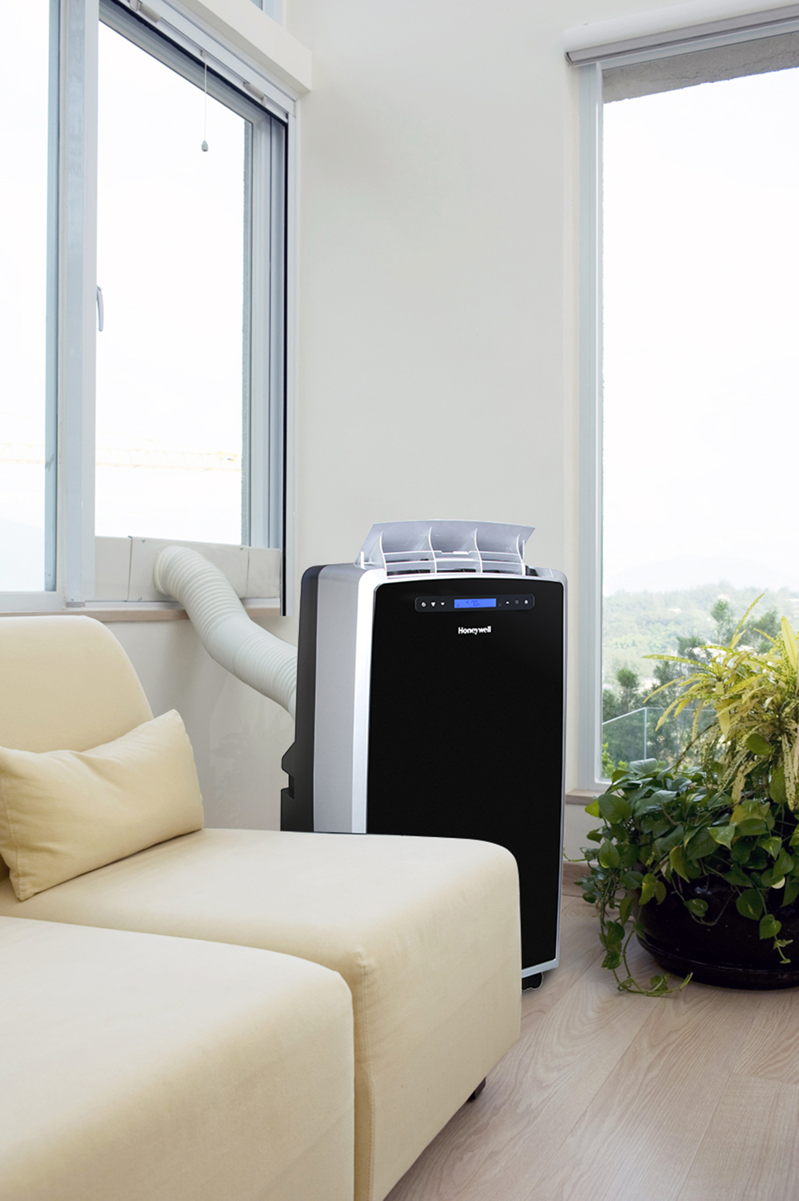 Honeywell MM14CCS 14000 BTU 115V Portable Air Conditioner For Rooms