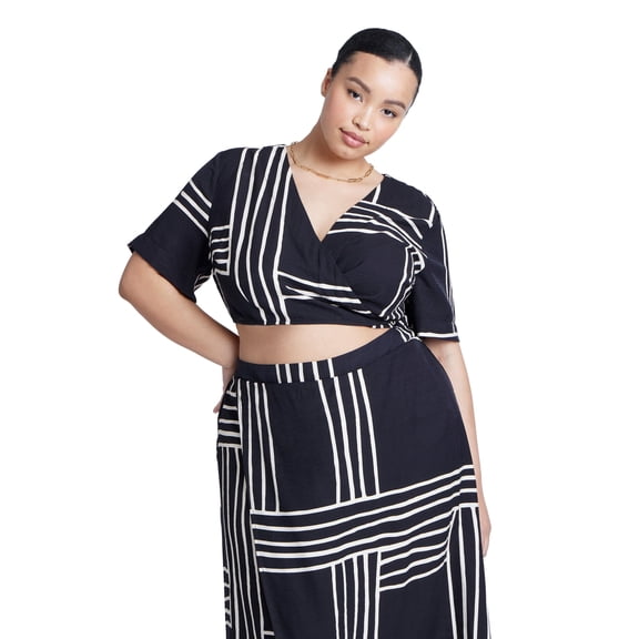 ELOQUII Women's Plus Size Printed Wrap Top